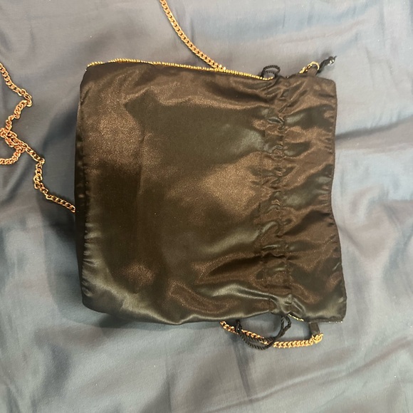 Leopard Print Drawstring Bag - Picture 8 of 9